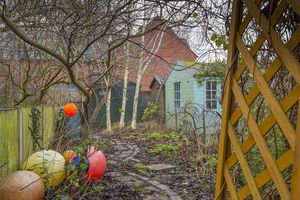 Photo 26- click for photo gallery